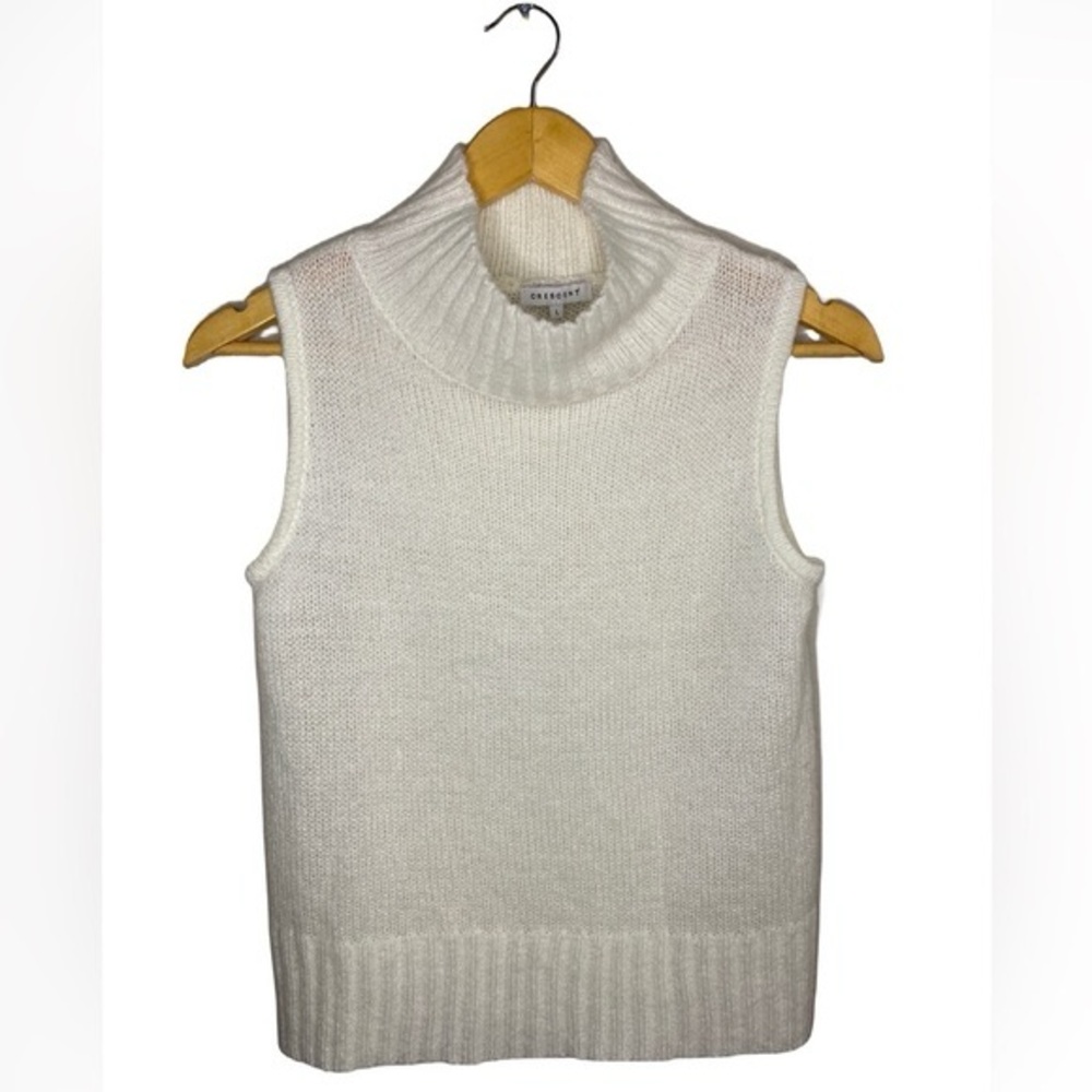 Crescent Clothing  Turtleneck Sweater Vest